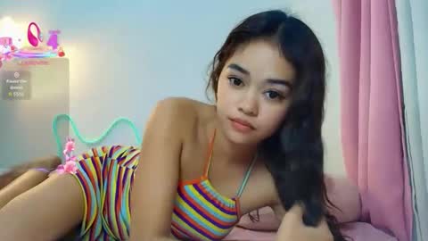 roxxy_blossom online show from May 11, 2026, 8:42 am