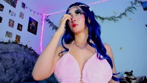 Snapshot of roxxystar_ chatting on February 25, 2025, 2:03 am Roxxane online show from February 25, 2025, 2:03 am