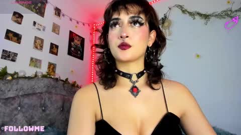 Snapshot of roxxystar_ chatting on February 27, 2025, 2:42 am Roxxane online show from February 27, 2025, 2:42 am