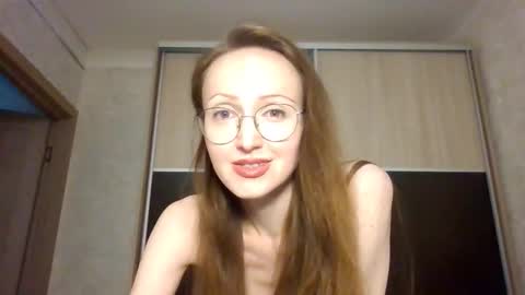 Snapshot of roxxywharton chatting on September 26, 2025, 8:40 am Roxxy Wharton online show from September 26, 2025, 8:40 am