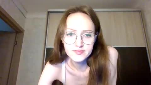 Snapshot of roxxywharton chatting on October 18, 2025, 7:31 am Roxxy Wharton online show from October 18, 2025, 7:31 am