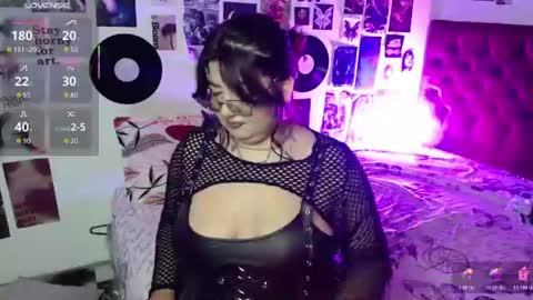 Roxana online show from July 28, 2026, 11:48 pm