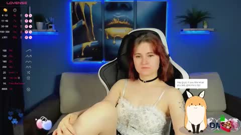 Roxy fiery online show from October 18, 2025, 2:03 am