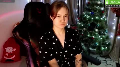 Roxy fiery online show from December 20, 2025, 2:07 am