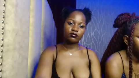 Roxy online show from November 2, 2025, 9:17 pm