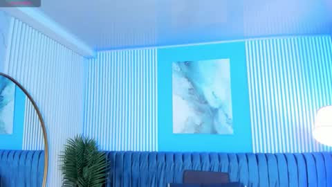 Snapshot of roxy_hell chatting on September 28, 2025, 12:54 pm Roxy hell online show from September 28, 2025, 12:54 pm