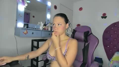 Snapshot of roxy_lu_07 chatting on May 9, 2026, 2:28 am Roxy online show from May 9, 2026, 2:28 am
