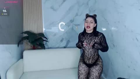 Snapshot of roxy_luxe_tf chatting on March 8, 2026, 1:59 pm Roxy online show from March 8, 2026, 1:59 pm