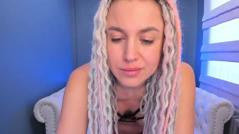 Roxy online show from December 10, 2024, 5:07 am