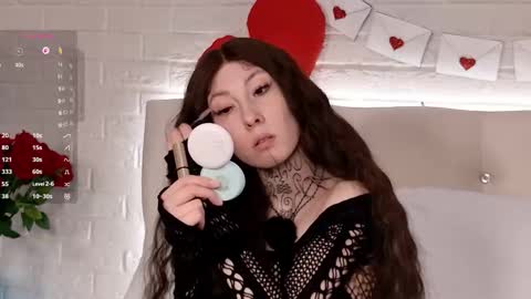 Snapshot of roxy_morrison_x chatting on February 6, 2026, 5:49 pm roxanne online show from February 6, 2026, 5:49 pm