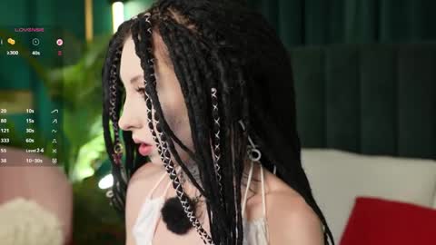 Snapshot of roxy_morrison_x chatting on March 19, 2026, 5:39 pm roxanne online show from March 19, 2026, 5:39 pm