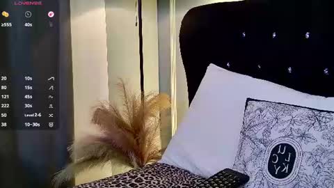 roxanne online show from July 31, 2026, 4:34 am