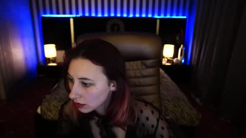 Snapshot of roxy_rayy chatting on March 4, 2025, 8:27 pm roxy_rayy online show from March 4, 2025, 8:27 pm