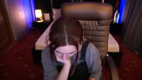 Snapshot of roxy_rayy chatting on March 11, 2025, 8:09 pm roxy_rayy online show from March 11, 2025, 8:09 pm