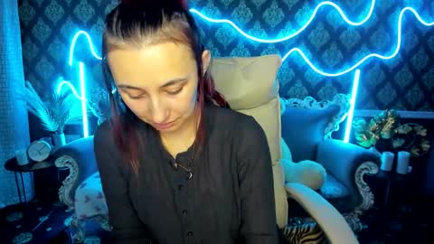 Snapshot of roxy_rayy chatting on October 20, 2025, 6:14 am roxy_rayy online show from October 20, 2025, 6:14 am