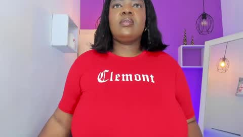 roxy_sexy69 online show from April 30, 2026, 1:39 pm