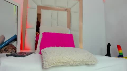 Snapshot of roxy_sexy69 chatting on August 3, 2026, 7:50 pm roxy_sexy69 online show from August 3, 2026, 7:50 pm