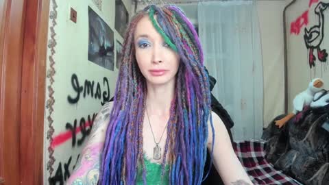 Roxy online show from February 2, 2025, 6:53 pm