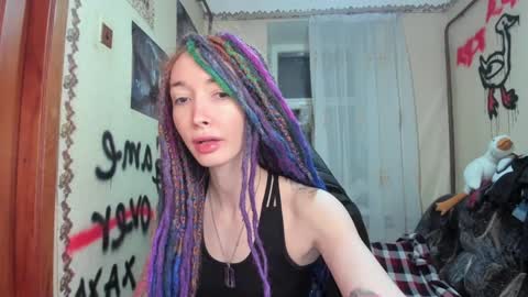 Roxy online show from February 7, 2025, 7:06 pm