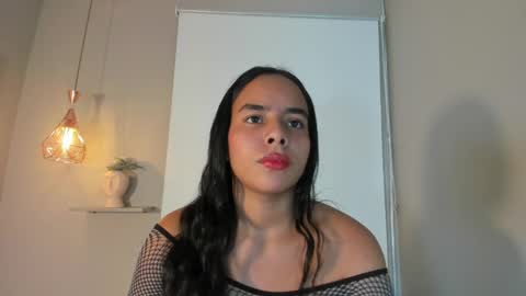 Snapshot of roxy_stone1 chatting on May 29, 2026, 7:56 pm roxy_stone1 online show from May 29, 2026, 7:56 pm