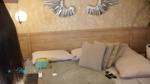 Snapshot of roxy_vega chatting on November 14, 2025, 12:37 pm Roxy online show from November 14, 2025, 12:37 pm