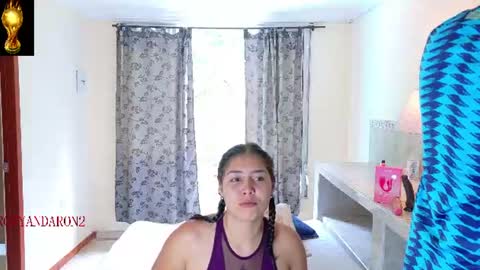 RoxyAron online show from June 20, 2026, 7:38 pm