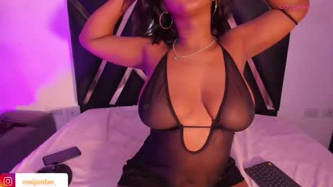 Roxxy Queen online show from October 9, 2025, 10:57 am