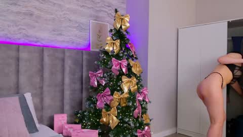 Roxy online show from December 17, 2024, 8:12 am