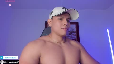 Snapshot of roy__constance chatting on September 19, 2025, 4:25 am Roy Constance online show from September 19, 2025, 4:25 am