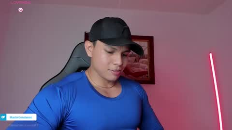 Snapshot of roy__constance chatting on September 28, 2025, 4:51 am Roy Constance online show from September 28, 2025, 4:51 am