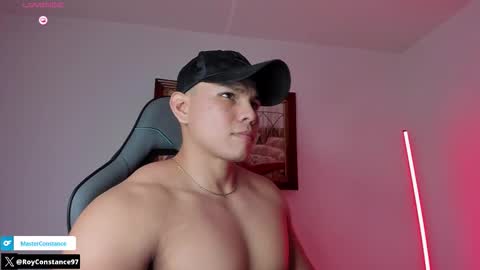 Snapshot of roy__constance chatting on October 11, 2025, 4:33 am Roy Constance online show from October 11, 2025, 4:33 am