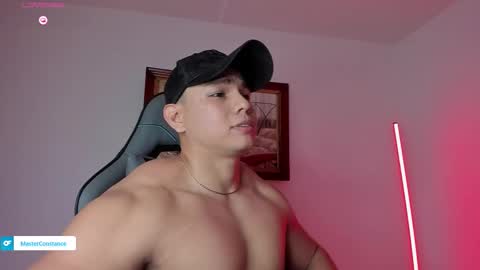 Snapshot of roy__constance chatting on October 12, 2025, 4:44 am Roy Constance online show from October 12, 2025, 4:44 am