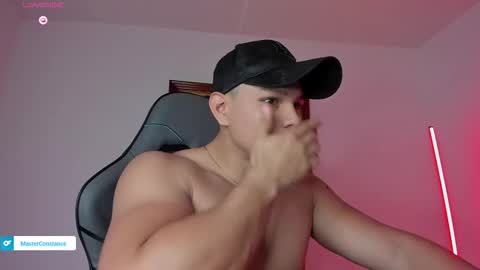 Snapshot of roy__constance chatting on October 14, 2025, 5:30 am Roy Constance online show from October 14, 2025, 5:30 am