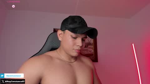 Snapshot of roy__constance chatting on October 22, 2025, 4:35 am Roy Constance online show from October 22, 2025, 4:35 am