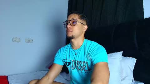 Snapshot of roy_barney chatting on July 20, 2026, 7:38 pm ANTONIO online show from July 20, 2026, 7:38 pm