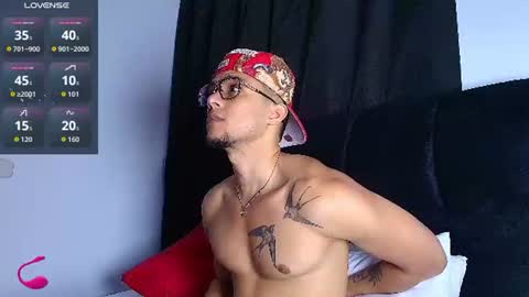 Snapshot of roy_barney chatting on July 22, 2026, 7:16 pm ANTONIO online show from July 22, 2026, 7:16 pm