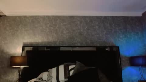 royal_exotic_couple online show from February 21, 2026, 7:20 am