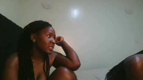 Snapshot of royal_goddes2 chatting on June 24, 2026, 4:22 am royal_goddes2 online show from June 24, 2026, 4:22 am