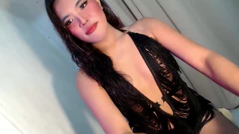 royaltymarcela6969 online show from January 14, 2026, 1:00 am