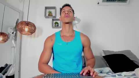 Royland Vega online show from February 5, 2026, 11:48 am