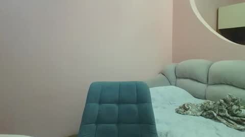 Roza05x online show from October 22, 2025, 8:41 pm