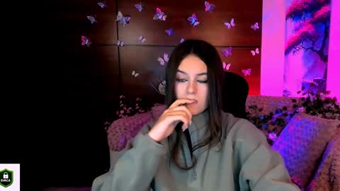 Im Rozmary nice to meet you 3 online show from February 3, 2025, 6:17 pm