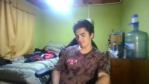 Snapshot of rpaulo25 chatting on April 7, 2026, 3:40 am rpaulo25 online show from April 7, 2026, 3:40 am
