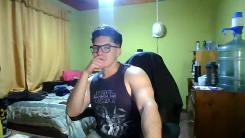 Snapshot of rpaulo25 chatting on May 15, 2026, 5:36 am rpaulo25 online show from May 15, 2026, 5:36 am