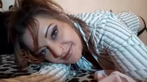 rraineonme online show from April 26, 2026, 6:55 am