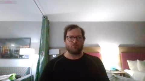 Snapshot of rrunner7200 chatting on April 16, 2026, 12:33 am rrunner7200 online show from April 16, 2026, 12:33 am