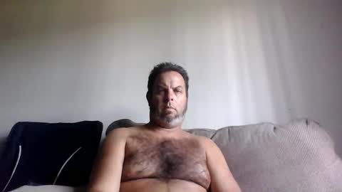Snapshot of rubbingoneout714 chatting on October 27, 2025, 6:45 pm rubbingoneout714 online show from October 27, 2025, 6:45 pm