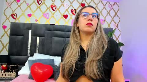 Snapshot of rubby_taylor chatting on February 11, 2025, 2:57 pm RubbyTaylor online show from February 11, 2025, 2:57 pm