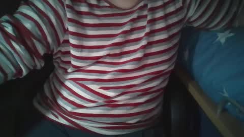 ruben90mr online show from December 4, 2025, 2:32 am