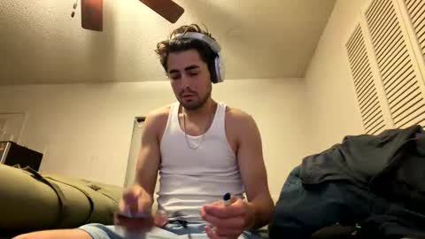 Snapshot of rubenzaragosa09 chatting on April 19, 2026, 12:59 pm rubenzaragosa09 online show from April 19, 2026, 12:59 pm